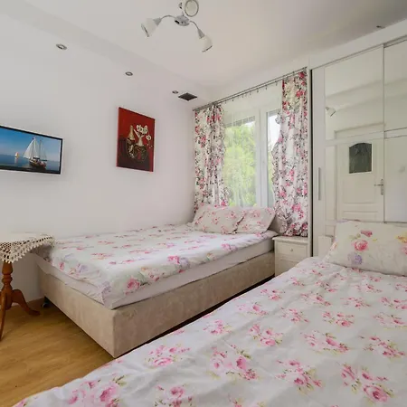 Lesny Dworek Farm stay